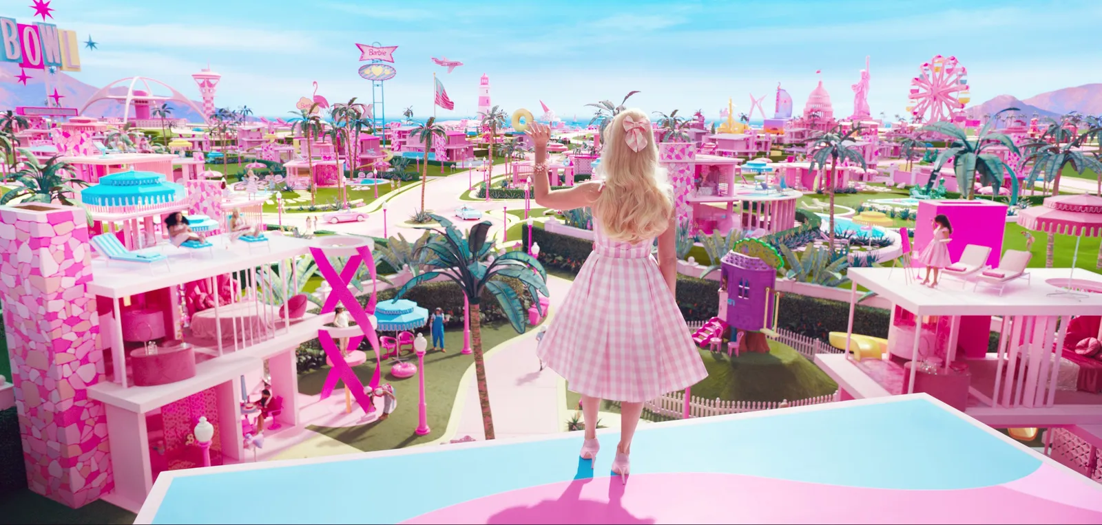 Barbie overlooks Barbieland