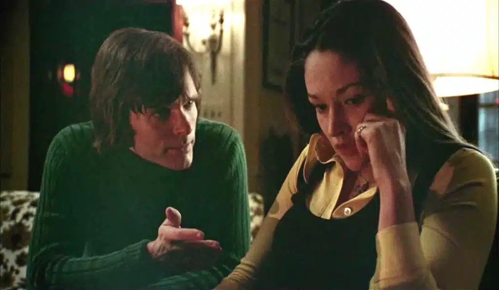 Peter talks to Jess in the living room