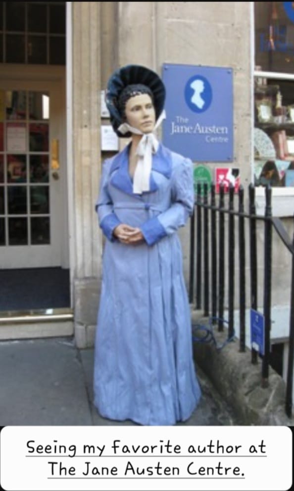 the statue of Jane Austen outside the front door of the Jane Austen Centre